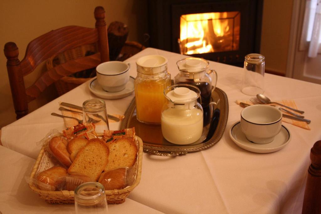 Hostal La Balquina チンチョン エクステリア 写真