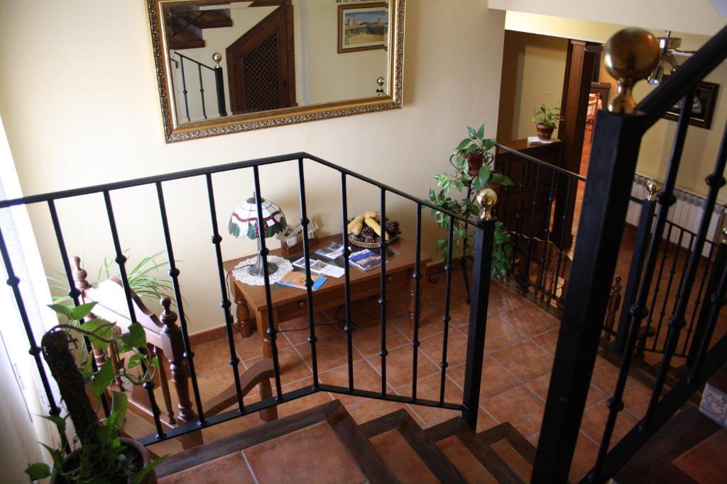 Hostal La Balquina チンチョン エクステリア 写真